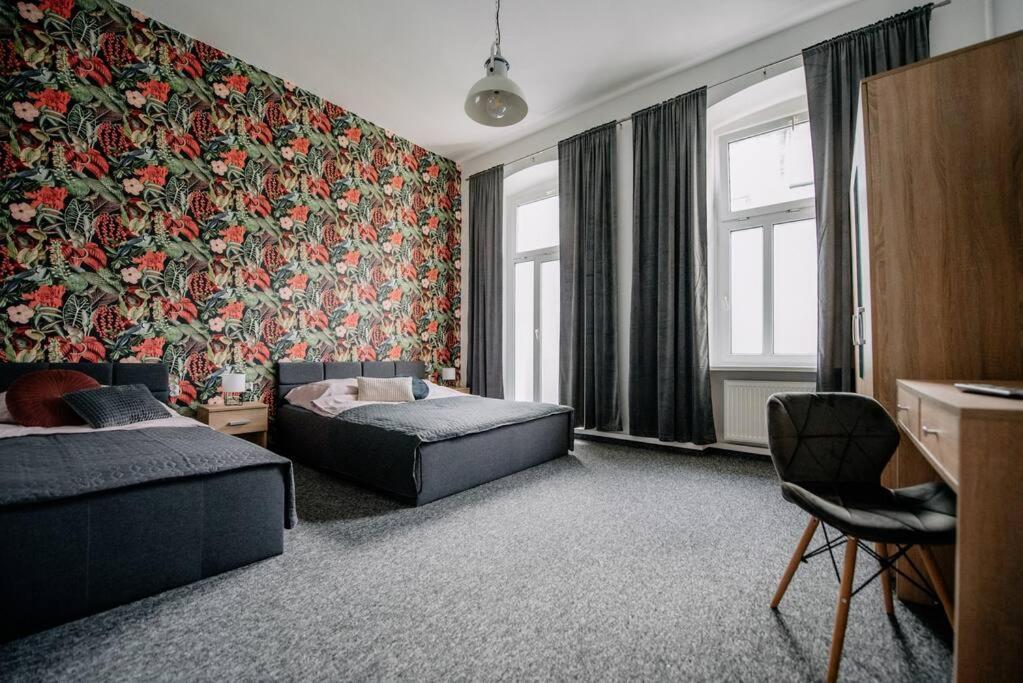 Piotrkowska Mainstreet & Secure Apartment วูดช์ ภายนอก รูปภาพ